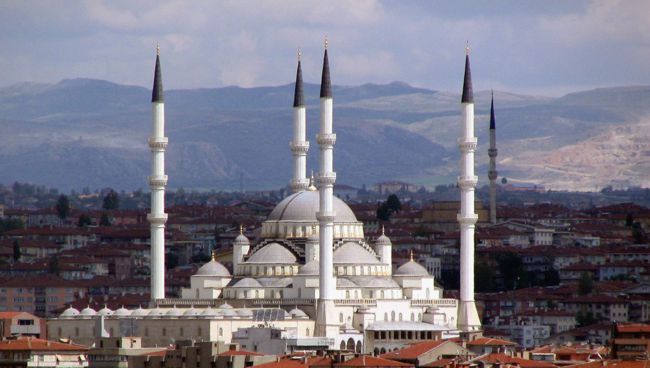 Mesquita Kocatepe. Ankara