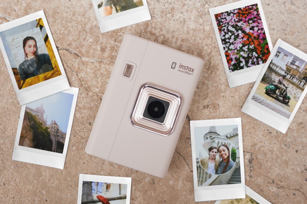 Instax mini LiPlay+™